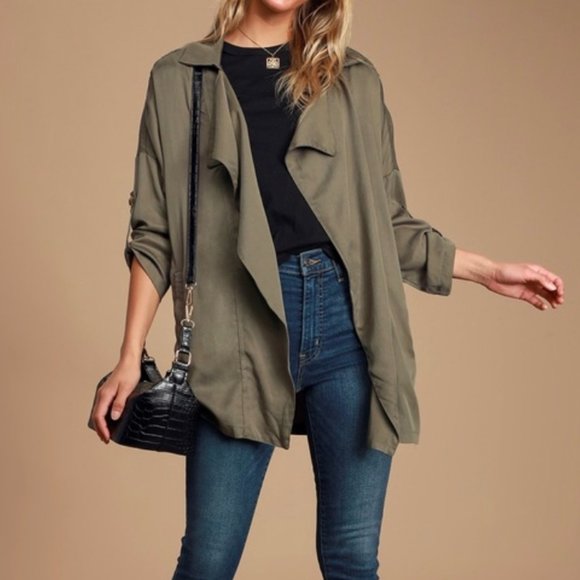 Lulus Jackets & Blazers - NWT Lulu's Lucky Break oversized light jacket